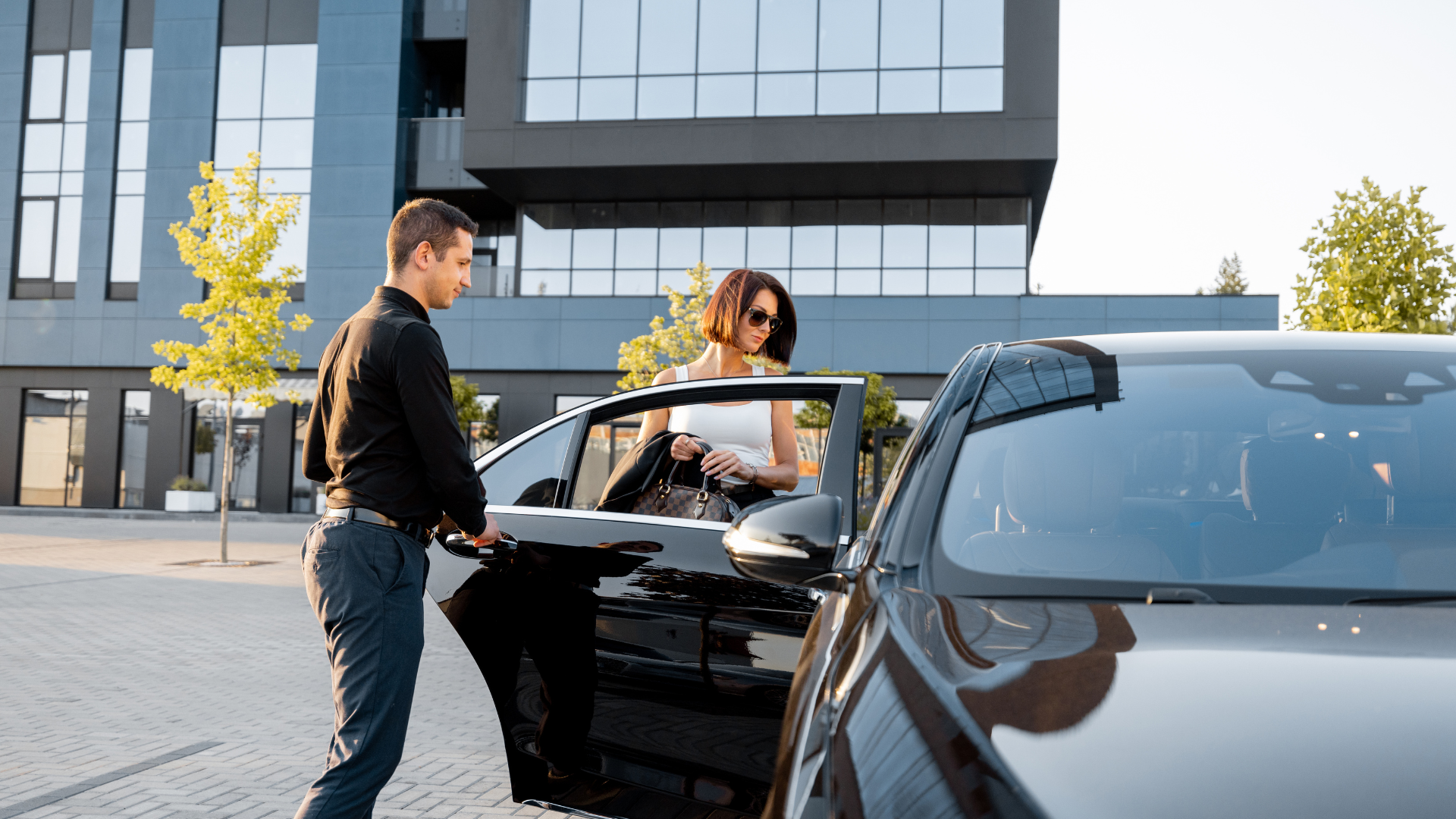 Why Renting a Car Is Essential for Las Vegas Conventions and Business Travel